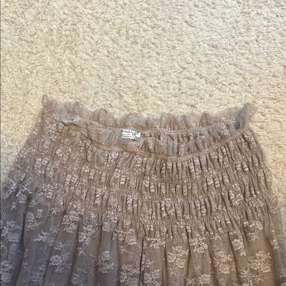 Free People mauve lace floral skirt - Picture 2 of 9